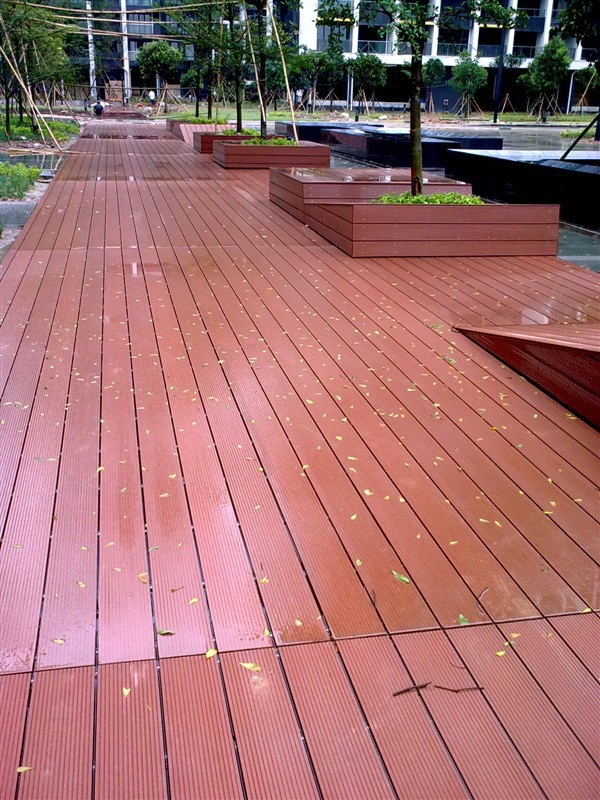 【露天地板鋪設(shè) 生態(tài)木防水地板的安裝15562172250】價格,廠家,圖片,塑木材料,臨沂天財木業(yè)-